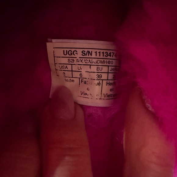 UGG Funkette Platform Slippers HOT PINK Size 8 - Picture 6 of 6